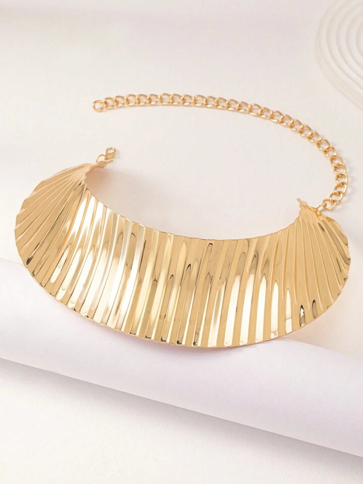 Women’s Necklace with Large Bracelet
