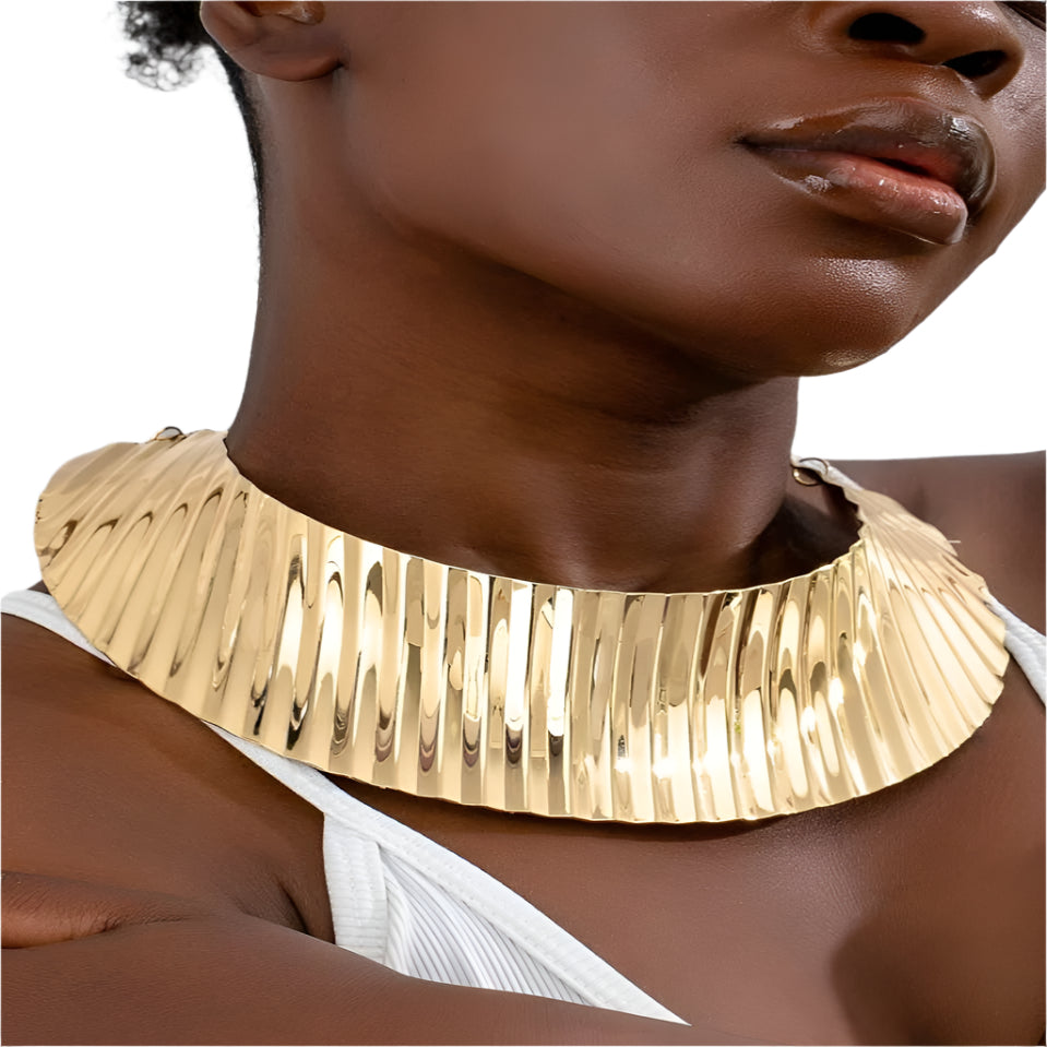 Women’s Necklace with Large Bracelet