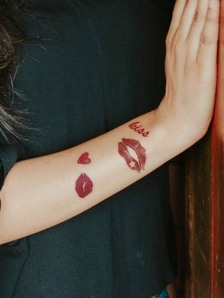 Red Lips Temporary Tattoo