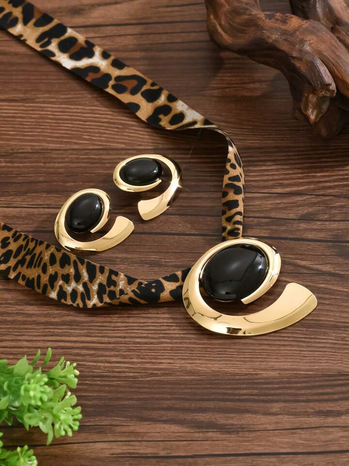 Piece Leopard & Gold Set