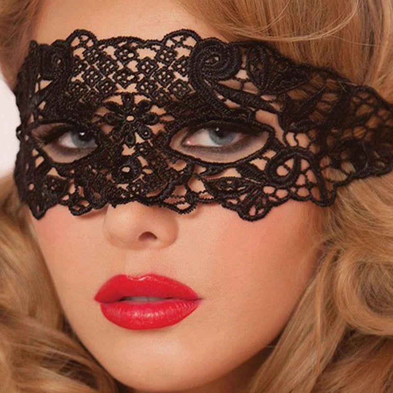 Georgina Women’s Lace Masquerade Mask