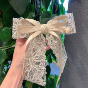 Elegant Lace Hair Clip