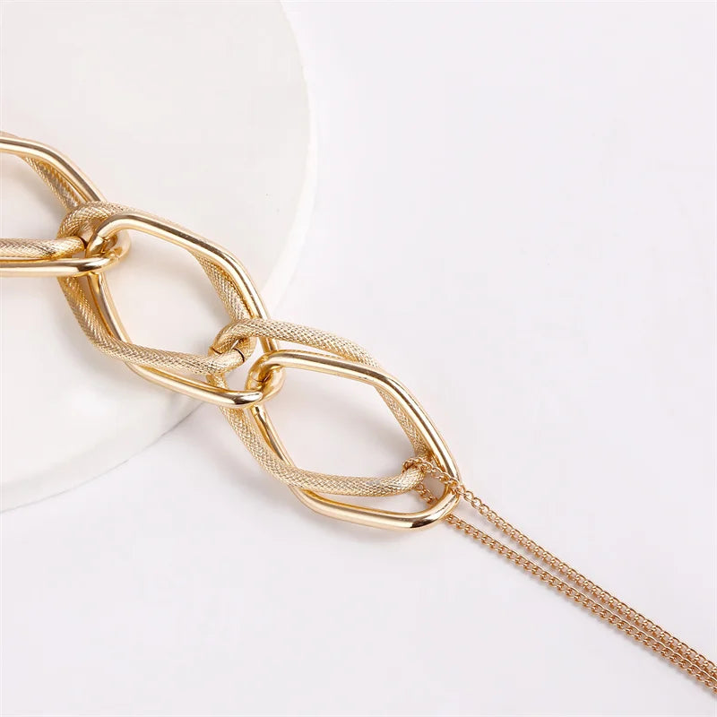 Georgina Short Necklace with Large Thick Chain