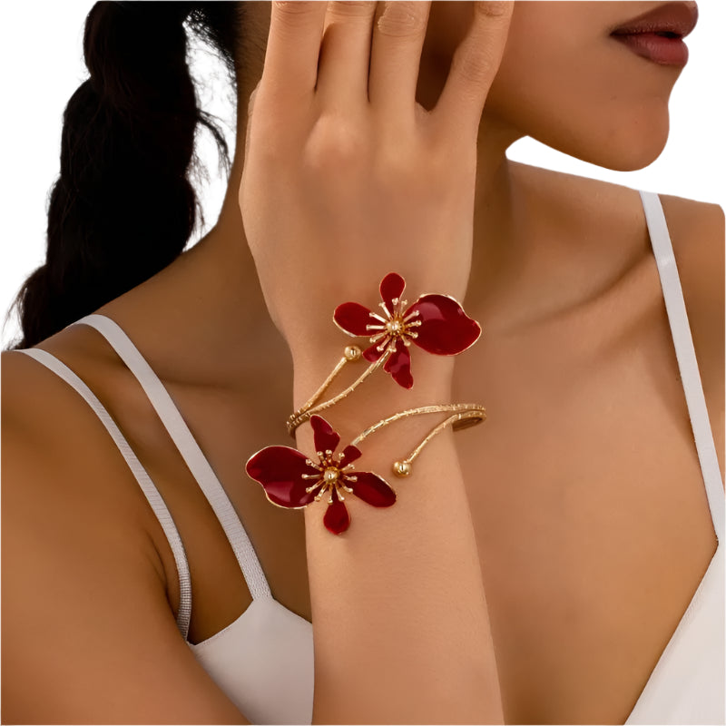Elegant & Simple Flower-Shaped Cuff Bracelet