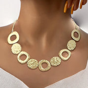 Women's Hammer-Shaped Pendant Necklace