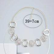 Women's Hammer-Shaped Pendant Necklace