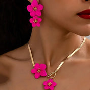 Flower Pendant Necklace with Matching Earrings