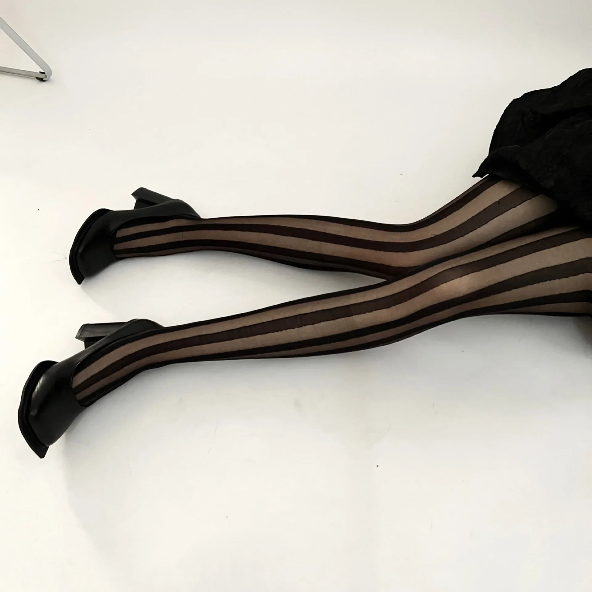 Ultra-Soft Transparent Tights