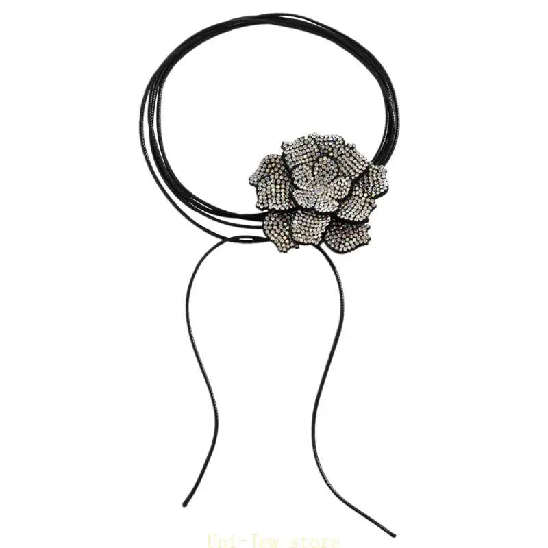 Adjustable Rope Flower Necklace
