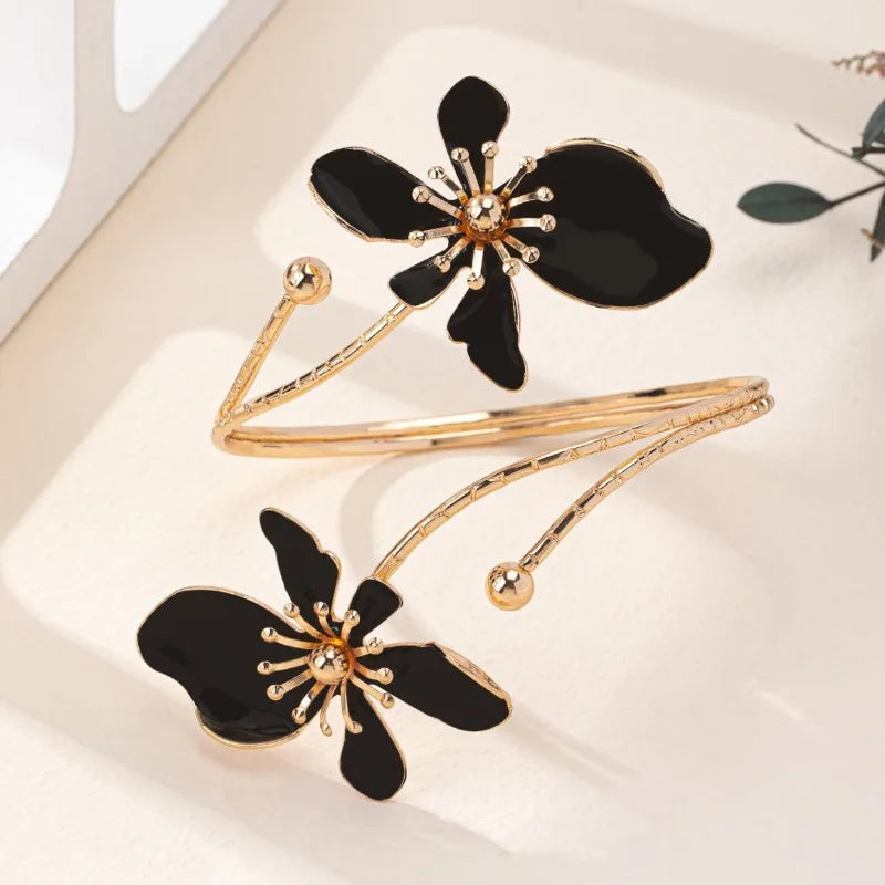 Elegant & Simple Flower-Shaped Cuff Bracelet