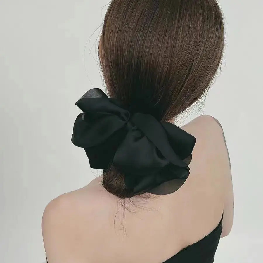 Elegant Lace Hair Clip
