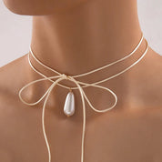Elegant Ribbon Pearl Necklace