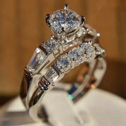 New Zirconia-Studded Wedding Rings Set