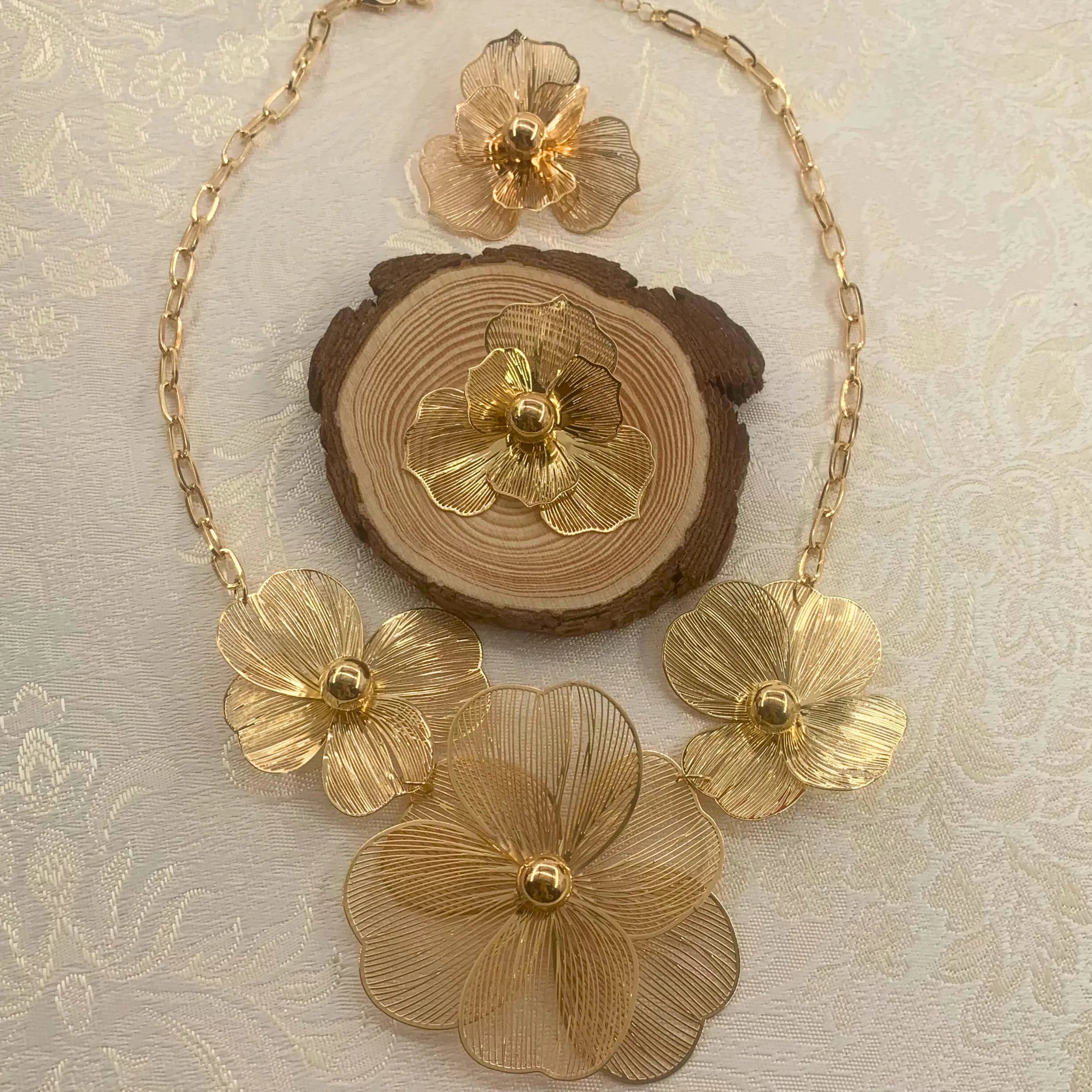 Flower Metal Necklace and Earring Set