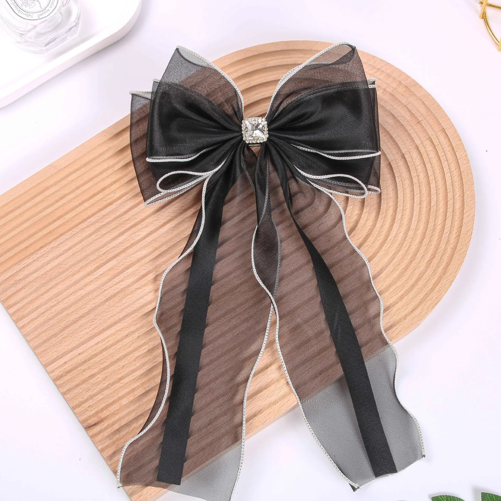 Elegant Lace Hair Clip