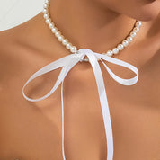Elegant Ribbon Pearl Necklace