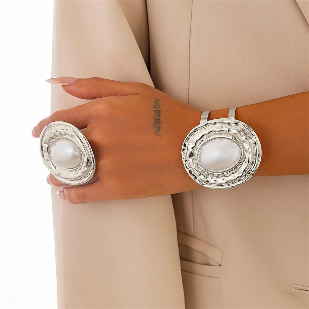 Trendy Pearl-Inspired Bracelet & Ring Set