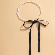 Elegant Ribbon Pearl Necklace