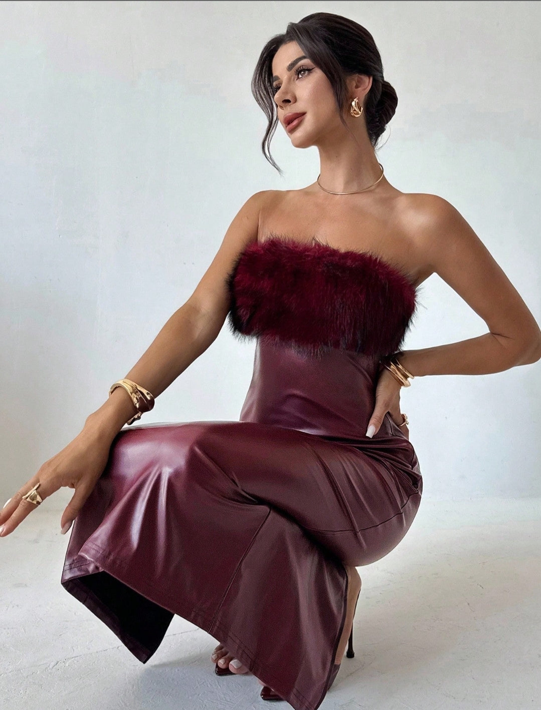 Additional information
Elegant Angora Red PU Dress With Fur Maxi Dress