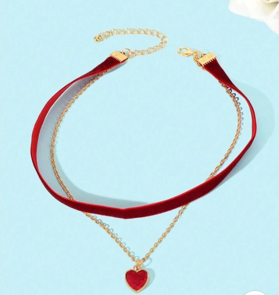 ZZ ZINFANDEL Red Choker Necklace Love Heart Velvet Choker Collar Necklace and earrings,Women`s Layered Heart Black Velvet Choker Pendant Chain for Women Teen Girls Christmas Gift