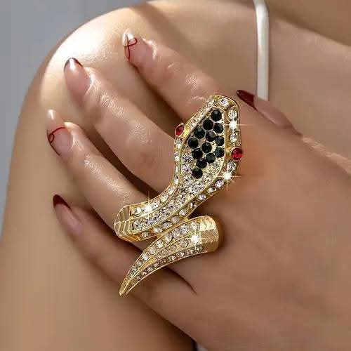 Luxury Crystal Snake Ring – Gold Plated Statement Ring