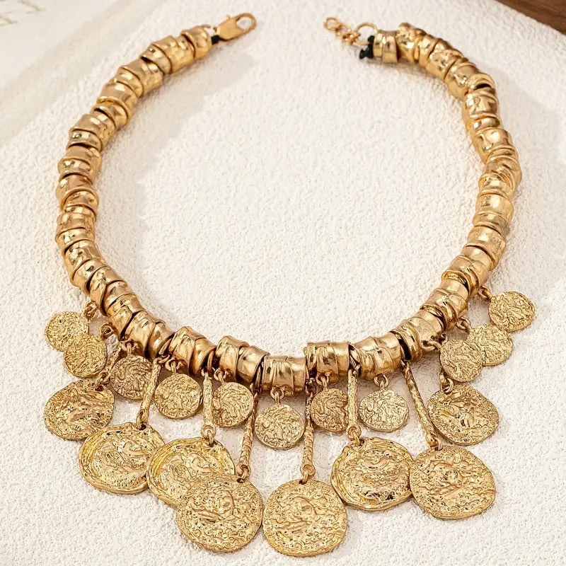 Gold  irregular uneven coin choker necklace, vintage chunky Franco statement clavicle chain for women’s jewelry