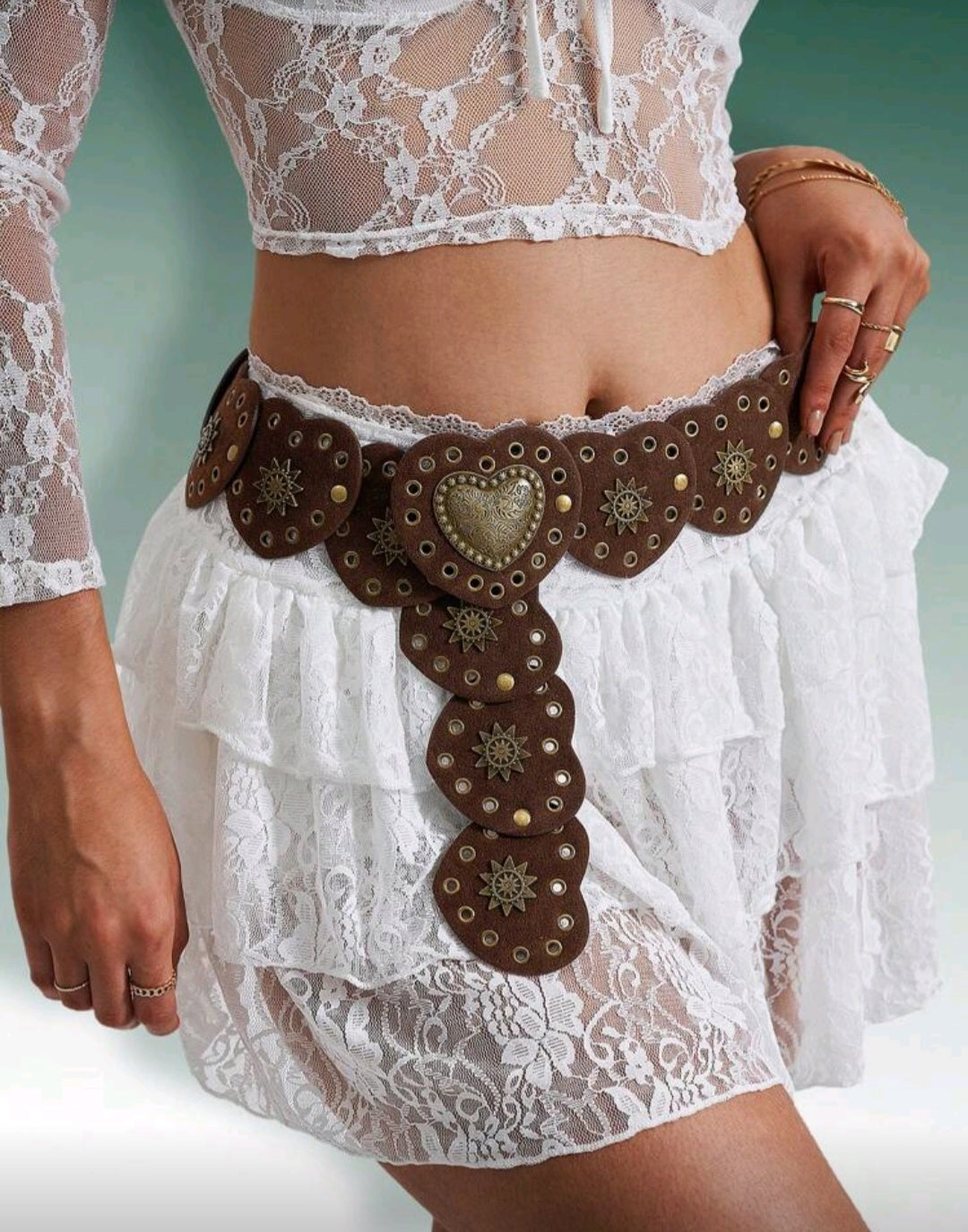 Hershine 1pc Bohemian Style Women's Simple And Fashionable Multifunctional Belt, A Patchwork Belt Decorated With Wasteland Style Hearts, Made Of PU Leather With Surface Flocking, Rivet Decoration Retro Belt Dress Accessories American Style Belt, Punk Styl