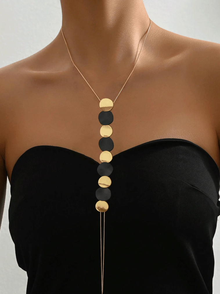 Simple and fashionable black gold color Y-shaped necklace, high-end retro sweater