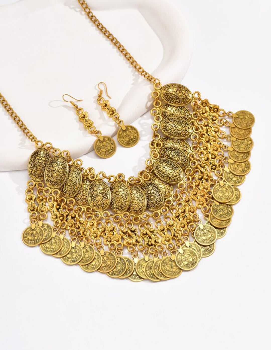 1 Stylish Retro Multi-Pendant Coin Necklace For Women 1 Pair Of Retro Coin Earrings