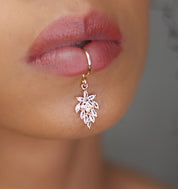New Lip Clip Styles for Women – Zirconia, Non-Piercing, Stainless Steel, Diamond-Shaped, Hip Hop Fashion Accessories