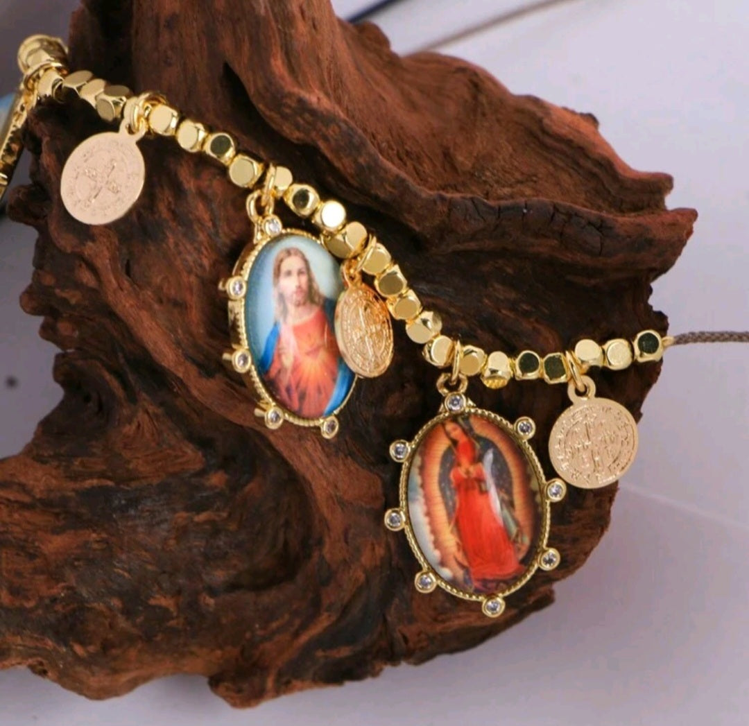 1pc,  Virgin Mary Jesus And Baby Necklace Oval Shape Glass Cabochon Photo Dome Long Cord Choker Collar Christian Jewelry