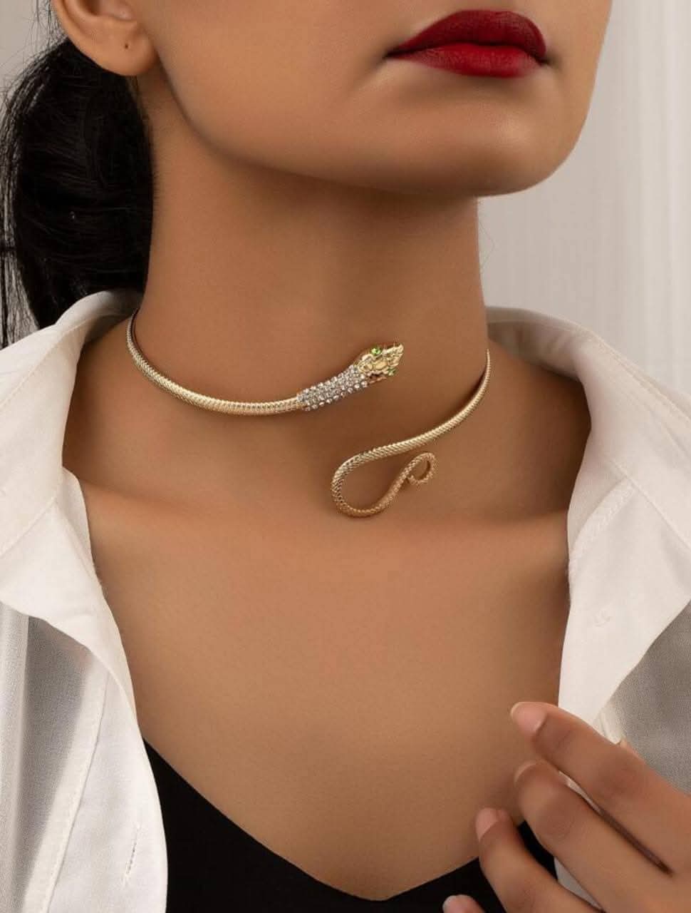 Snake choker