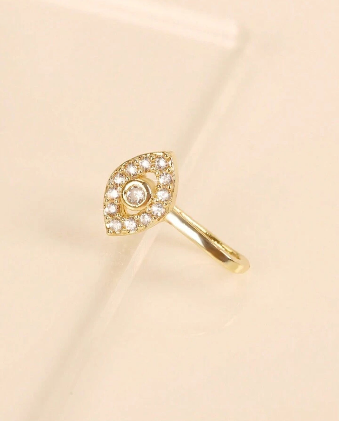 U-Shaped Micro-Integrated Fake Nose Ring, Eye Design in Gold, Non-Piercing Nose Clip Nose Stud