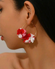 1 Pair Summer Vacation Style Handmade Fashion Elegant Simulated Fabric Floral Ball Alloy Earrings, Suitable For Ladies' Daily Wear, Balls, Parties And Music Festivals