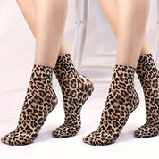 Elegant Women’s Fishnet Socks with Leopard Pattern – 1 Pack: Lightweight, Durable, and Soft…