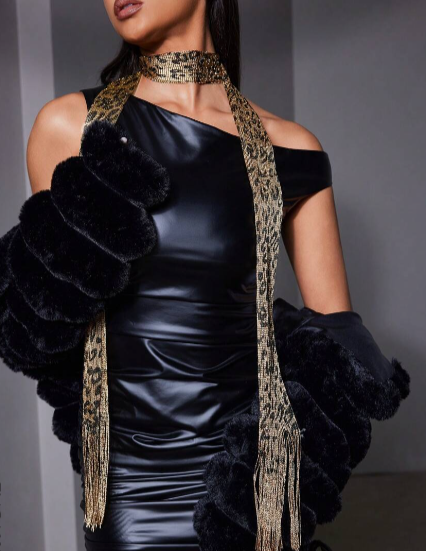 Elegant Tiger Print Scarf for Women – Soft, Stylish, and Perfect for Any Outfit