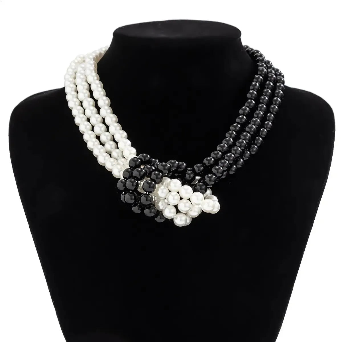 Ddmyoon Dainty Pearl Choker - سلسلة عظم الترقوة الفرنسية ، Fabric Multi -Layer Moon Choker