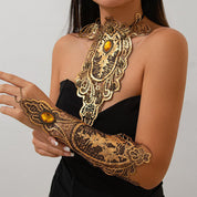 Retro Lace Necklace with Irregular Gemstone Inlays