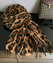1pc Imitation Cashmere Thick Tassel Leopard Print Scarf, Fashionable Printed Warm Scarf, Windproof Autumn And Winter Shawl,Suitable For Daily Use In Autumn And Winter For Both Men And Women Women Winter Scarves For Dress