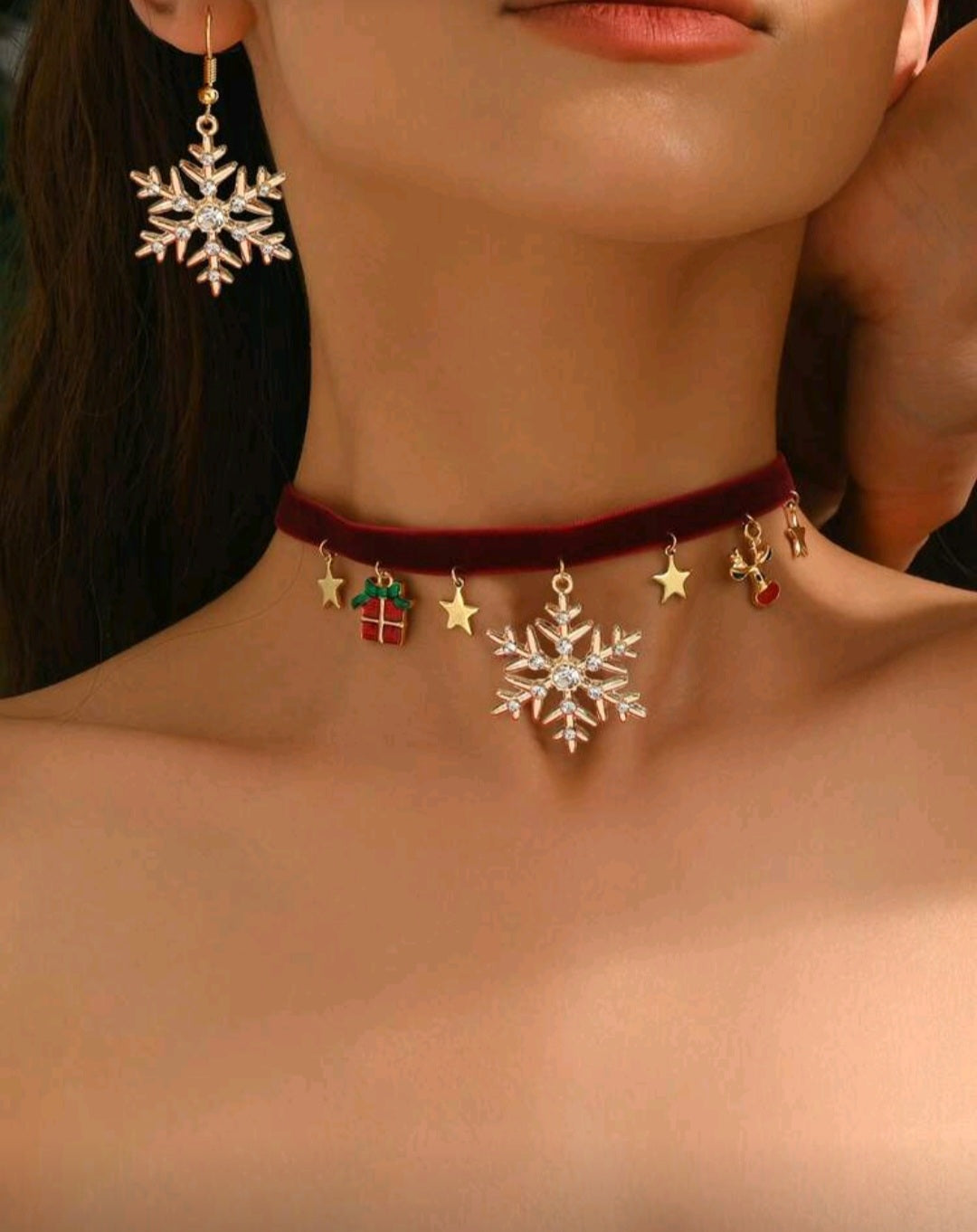 1 Set Fabric Christmas Metal Snowflake Rhinestone Deer Gift Box Tassel Pendant Choker Necklace Earrings Narrow Choker Necklace Decoration, New Year & Christmas & Valentine's Day Gift For Women