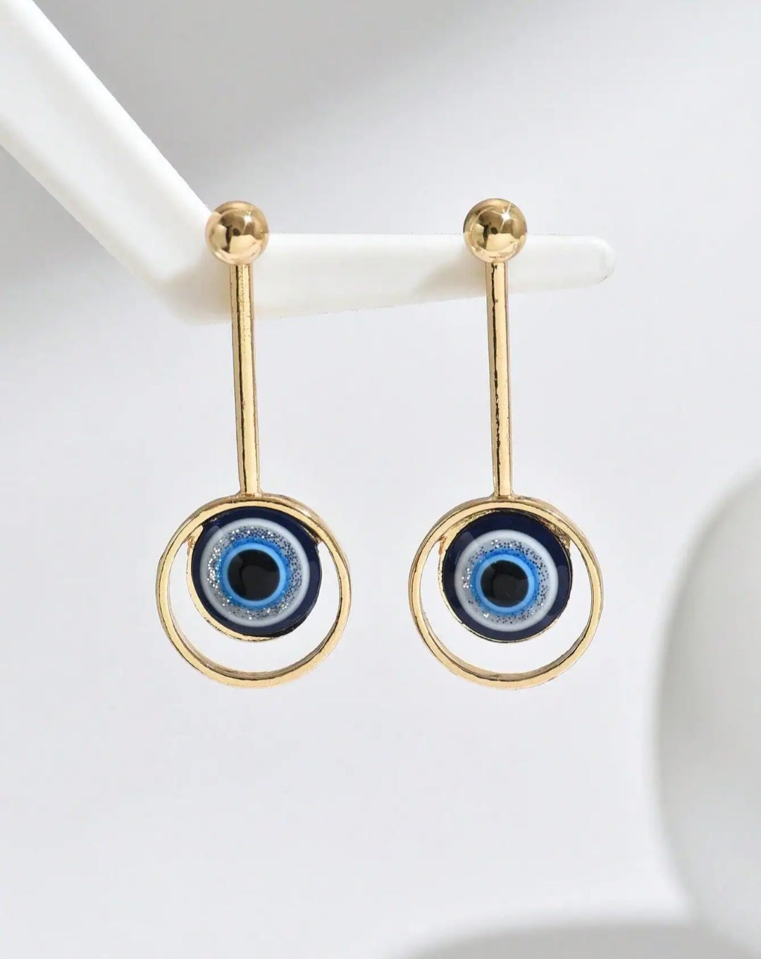 SHEIN Minimalist & Unique Women Fashion Earrings