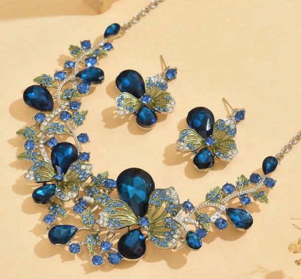 Jewelry set: 3-piece necklace, lake blue floral design, rhinestones, evening party accessories, bridal jewelry.