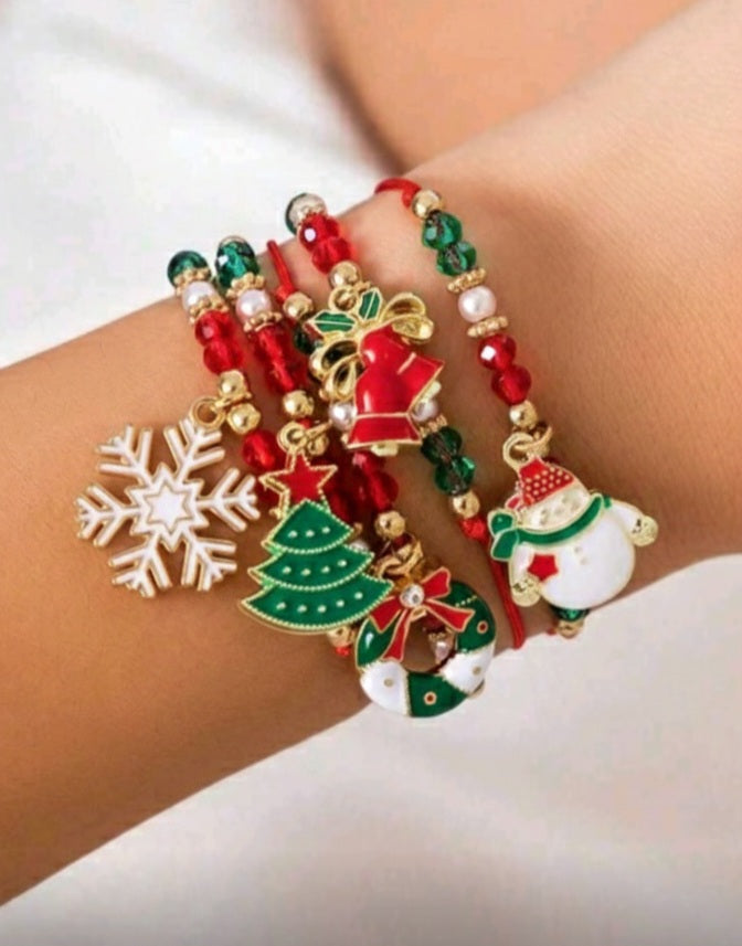 5pcs/Set Christmas Red & Green Glass Beads Bracelet, Handmade With Santa Claus, Snowman, Snowflake Pendant, Festive Jewelry Gift For Women