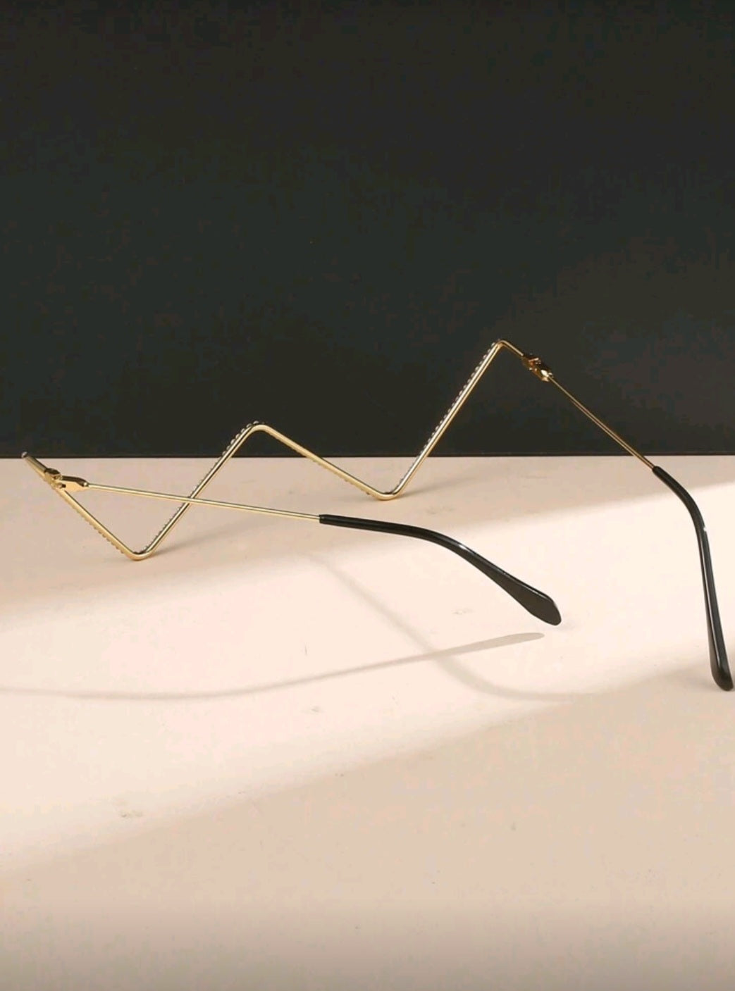 1pc Women's Metal Frame Decorative Hollow Shape, Rhinestone Inlay Shiny And Eyeglasses Without Lens, Suitable For Daily Travel And Selfie Use Beach Accessories For Women Glasses