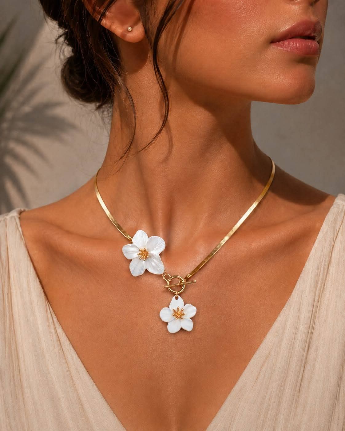 Elegant Mother-of-Pearl Floral Herringbone Choker