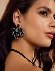 Bow Earrings – Elegant Ribbon-Inspired Design