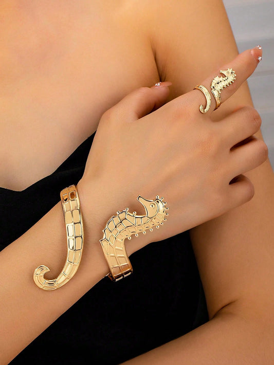 Adjustable Gold Seahorse Bracelet and Open Waterproof Stylish Women Jewelry Trendy Party Wear Accessories