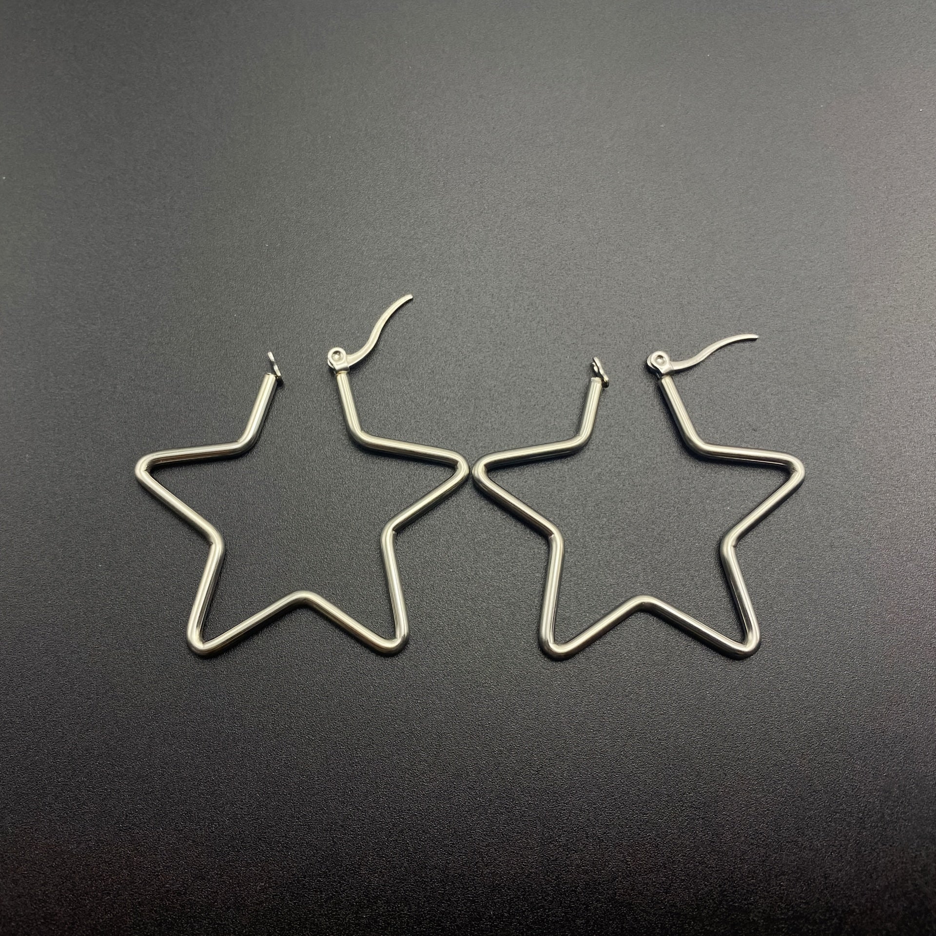 Vnox fashion large star hoop earrings for women stainless steel ear jewelry punk rock
