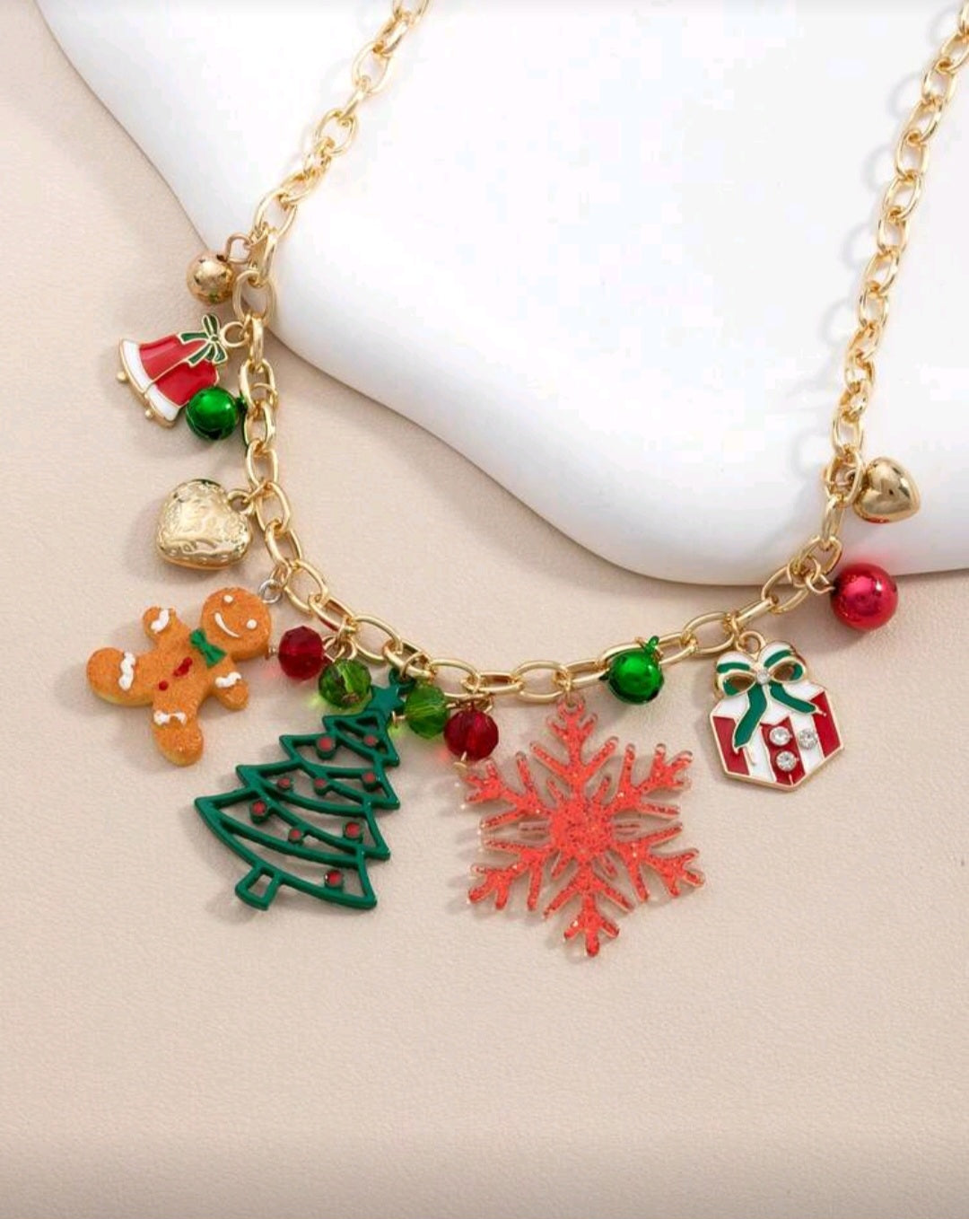 Women's New Christmas Necklace, Suitable For Autumn/Winter Wear, Great Christmas Gift For Friends