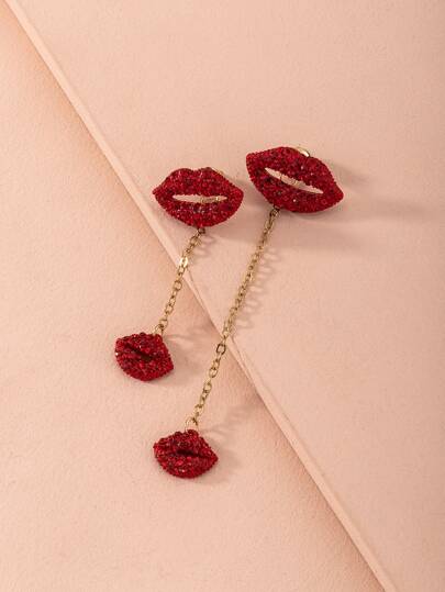 Rhinestone Lip Decor Earrings – 2 Pieces